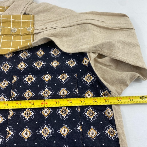 Free People We The Free Women’s Navy and Beige Patterned Button Down Shirt M - Picture 11 of 13